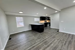 202 Washington St SE, Warroad, MN 56763 - Photo 9