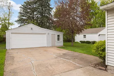 3908 Hayes Street NE, Columbia Heights, MN 55421 - Photo 27