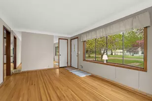 3908 Hayes St NE, Columbia Heights, MN 55421 - Photo 3
