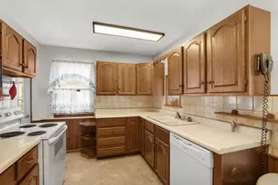 3908 Hayes St NE, Columbia Heights, MN 55421 - Photo 7