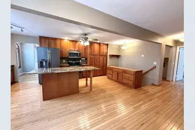 225 Sunrise Boulevard, Redwood Falls, MN 56283 - Photo 9
