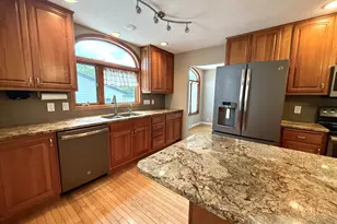 225 Sunrise Blvd, Redwood Falls, MN 56283 - Photo 7