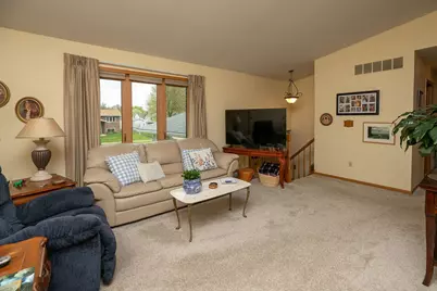 842 26th Street SE, Rochester, MN 55904 - Photo 5