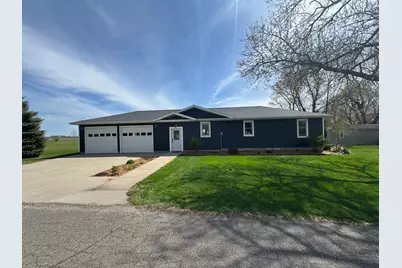 344 Oak Street N, Vesta, MN 56292 - Photo 1