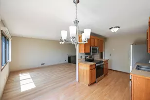 7916 Hallmark Way, Apple Valley, MN 55124 - Photo 11