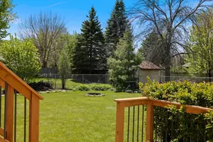 7916 Hallmark Way, Apple Valley, MN 55124 - Photo 37