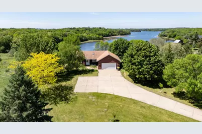 5795 109th Avenue NE, Spicer, MN 56288 - Photo 1