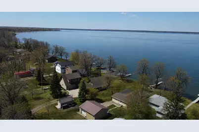 39409 Clearmont Road, Battle Lake, MN 56515 - Photo 7