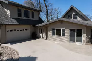 39409 Clearmont Rd, Battle Lake, MN 56515 - Photo 5