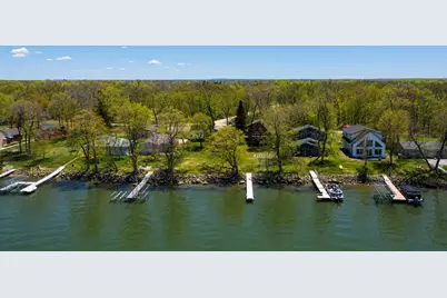 39409 Clearmont Road, Battle Lake, MN 56515 - Photo 9