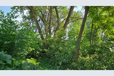 3949 Douglas Drive N, Crystal, MN 55422 - Photo 5