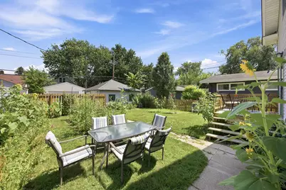 4042 Queen Avenue N, Minneapolis, MN 55412 - Photo 29