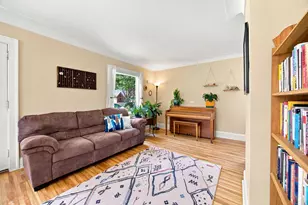 4042 Queen Ave N, Minneapolis, MN 55412 - Photo 9