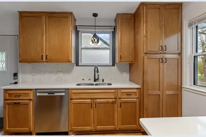 4257 Drew Avenue N, Robbinsdale, MN 55422 - Photo 7