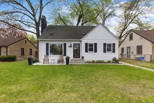 4257 Drew Ave N, Robbinsdale, MN 55422 - Photo 1