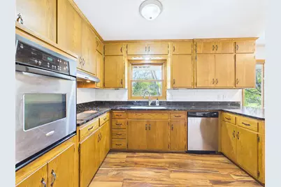 5212 W 70th Street, Edina, MN 55439 - Photo 7