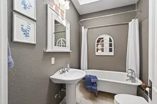 654 Carroll Ave, Saint Paul, MN 55104 - Photo 29