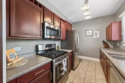 654 Carroll Avenue, Saint Paul, MN 55104 - Photo 15
