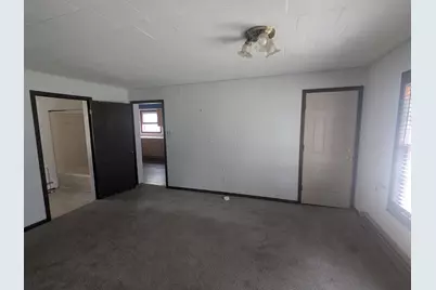 306 4th Avenue S, Princeton, MN 55371 - Photo 5