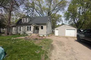 306 4th Ave S, Princeton, MN 55371 - Photo 13