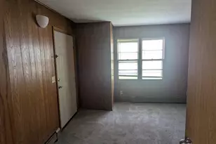 306 4th Ave S, Princeton, MN 55371 - Photo 9
