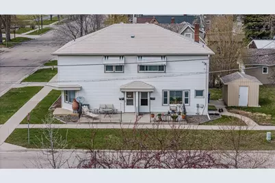 1002 5th Avenue S, Moorhead, MN 56560 - Photo 1