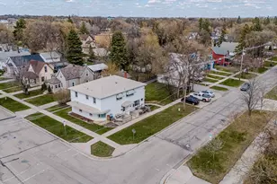 1002 5th Ave S, Moorhead, MN 56560 - Photo 5