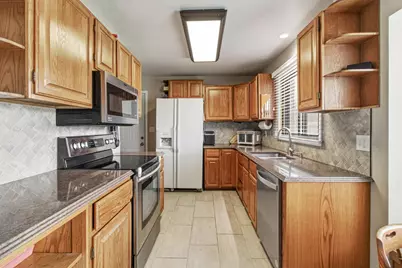 3121 7th Street N, Fargo, ND 58102 - Photo 5