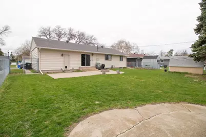 3121 7th Street N, Fargo, ND 58102 - Photo 31