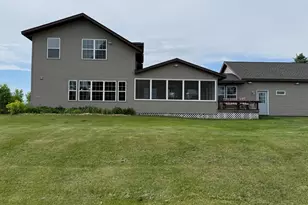 8944 Dyrud Ln SE, Osakis, MN 56360 - Photo 9