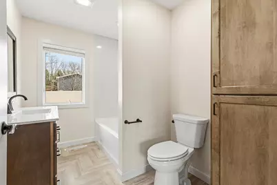 711 8th Street W, Clear Lake, SD 57226 - Photo 37