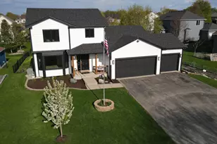 1967 Hazen St, Shakopee, MN 55379 - Photo 41