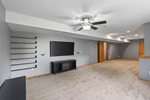 1967 Hazen St, Shakopee, MN 55379 - Photo 31