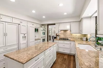 14805 Minnehaha Place, Wayzata, MN 55391 - Photo 19