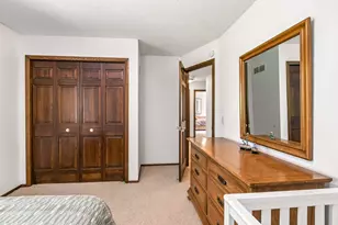 14805 Minnehaha Pl, Wayzata, MN 55391 - Photo 45