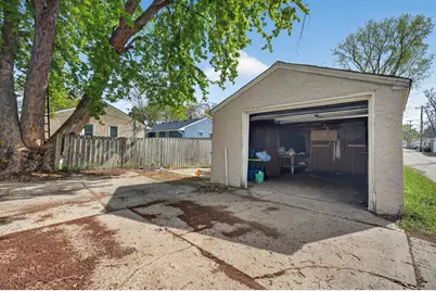 1848 Montana Avenue E, Saint Paul, MN 55119 - Photo 27