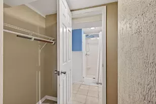 1848 Montana Ave E, Saint Paul, MN 55119 - Photo 19