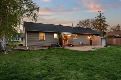 1803 5th Avenue SW, Austin, MN 55912 - Photo 9