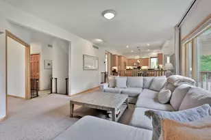 507 Owasso Hills Dr, Roseville, MN 55113 - Photo 15