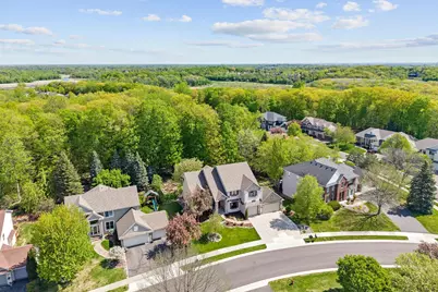 7552 Blackoaks Lane N, Maple Grove, MN 55311 - Photo 9