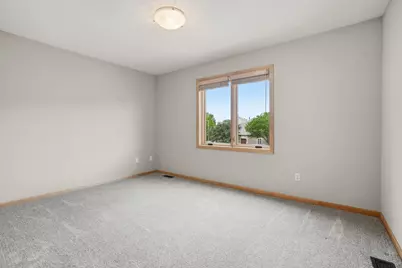 7552 Blackoaks Lane N, Maple Grove, MN 55311 - Photo 27