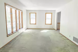 436 Bernard St E, West Saint Paul, MN 55118 - Photo 11