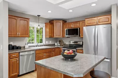 9931 Ives Lane N, Maple Grove, MN 55369 - Photo 11