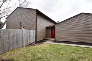 1806 23rd Ave S, Fargo,  58103 - Photo 3