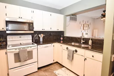 1806 23rd Avenue S, Fargo,  58103 - Photo 11