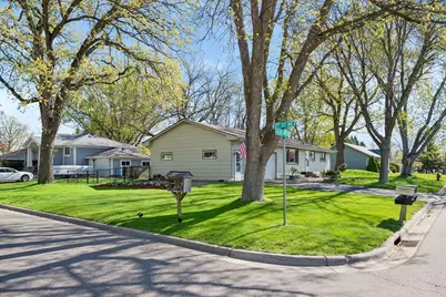 300 Ash Avenue NE, Saint Michael, MN 55376 - Photo 3