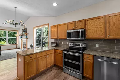 809 Woodduck Drive, Woodbury, MN 55125 - Photo 9