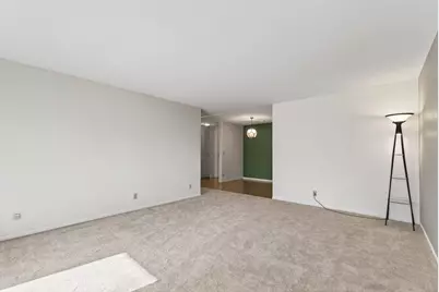 4045 Hodgson Road #211, Shoreview, MN 55126 - Photo 9