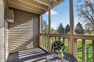 4045 Hodgson Rd, Shoreview, MN 55126 - Photo 19