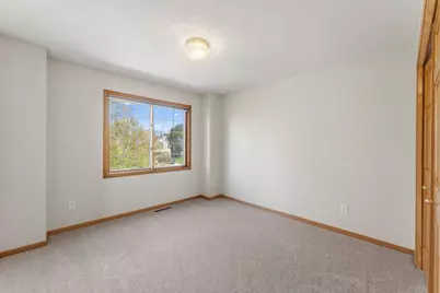 3069 Meadow Brook Drive, Woodbury, MN 55125 - Photo 37